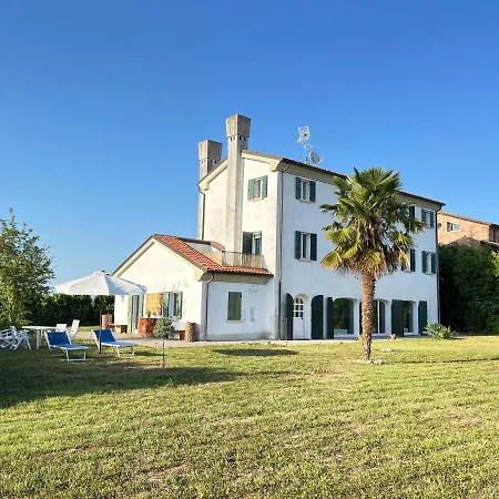Casa Di Giulio * Corte Acquabuona